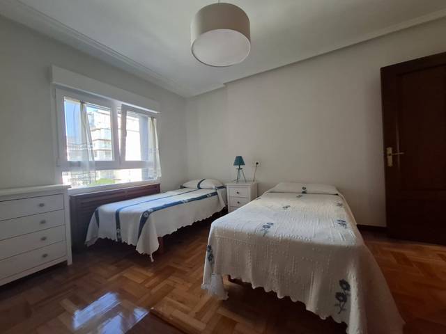 Piso en Alquiler en Gijón - AV CASTILLA en El Bibio - Parque