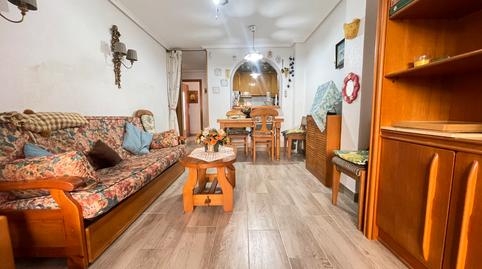 Foto 4 de Pis en venda a Avenida Diego Ramírez Pastor, Avenida Habaneras - Curva de Palangre, Torrevieja