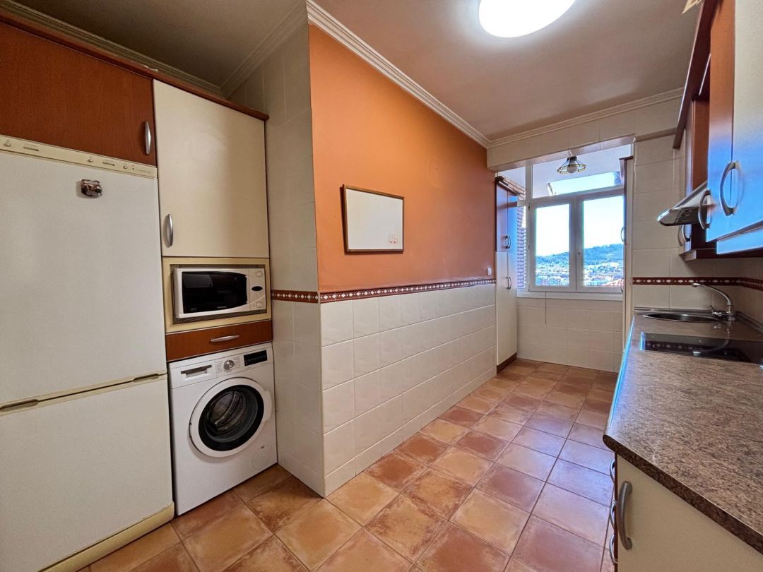 Cuina de Pis en venda en Getxo  amb Calefacció i Traster