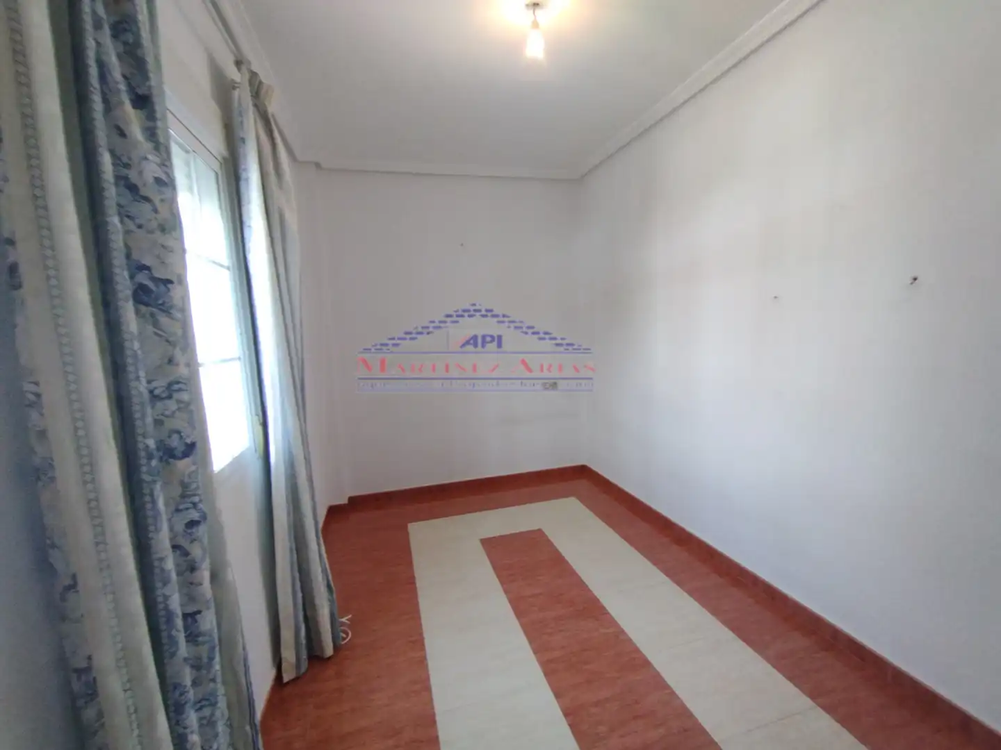 Bedroom of Houses for sale in Fuerte del Rey  with Private garden, Terrace and Balcony
