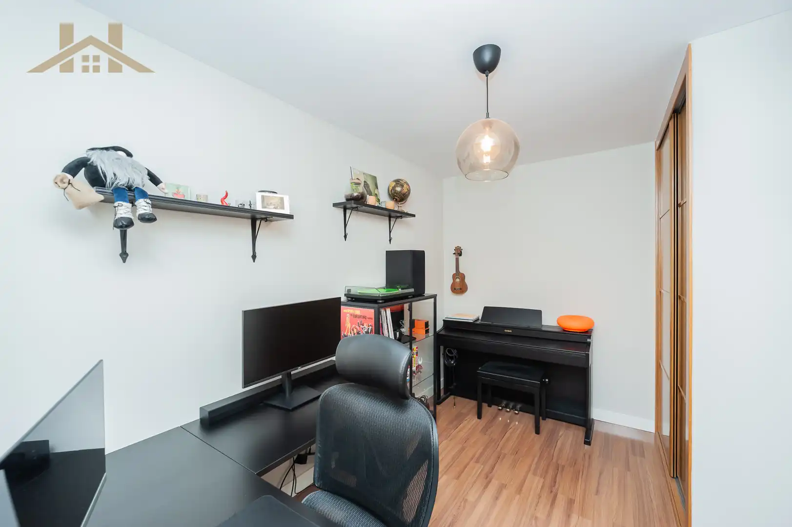 Doppelhaushälfte mit Pool zum Verkauf in Calle de Camariñas 108, imagen 13