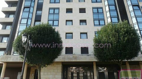 Foto 2 de Piso de alquiler en Milán - Pumarín, Oviedo