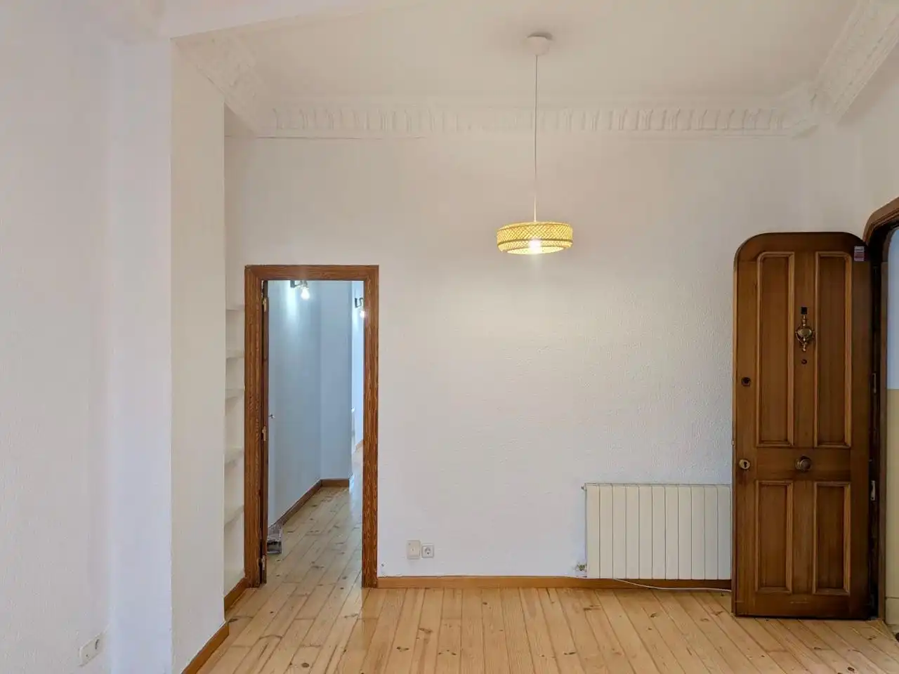Flat for rent in D'Àngel Guimerà, Arrancapins