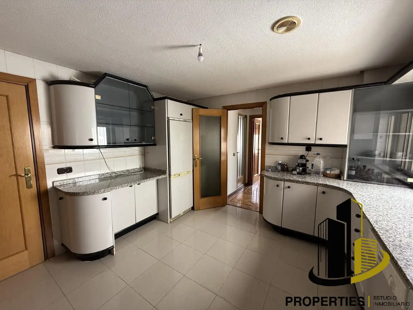 Appartamento in vendita a Guijuelo, imagen 17