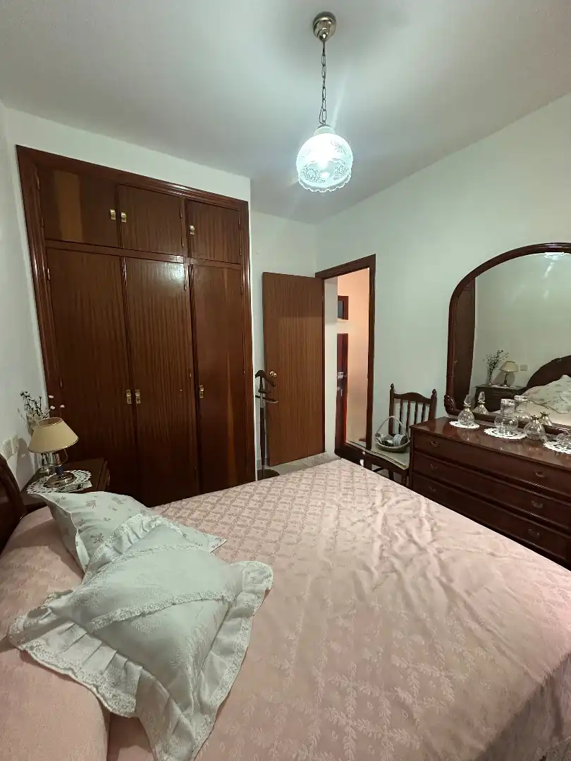 Dormitori de Casa adosada en venda en Benamargosa amb Aire condicionat, Moblat i Balcó