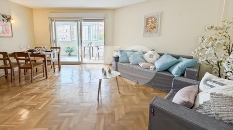 Foto 3 de Piso en venta en De Sofía, Rosas - Musas, Madrid Capital