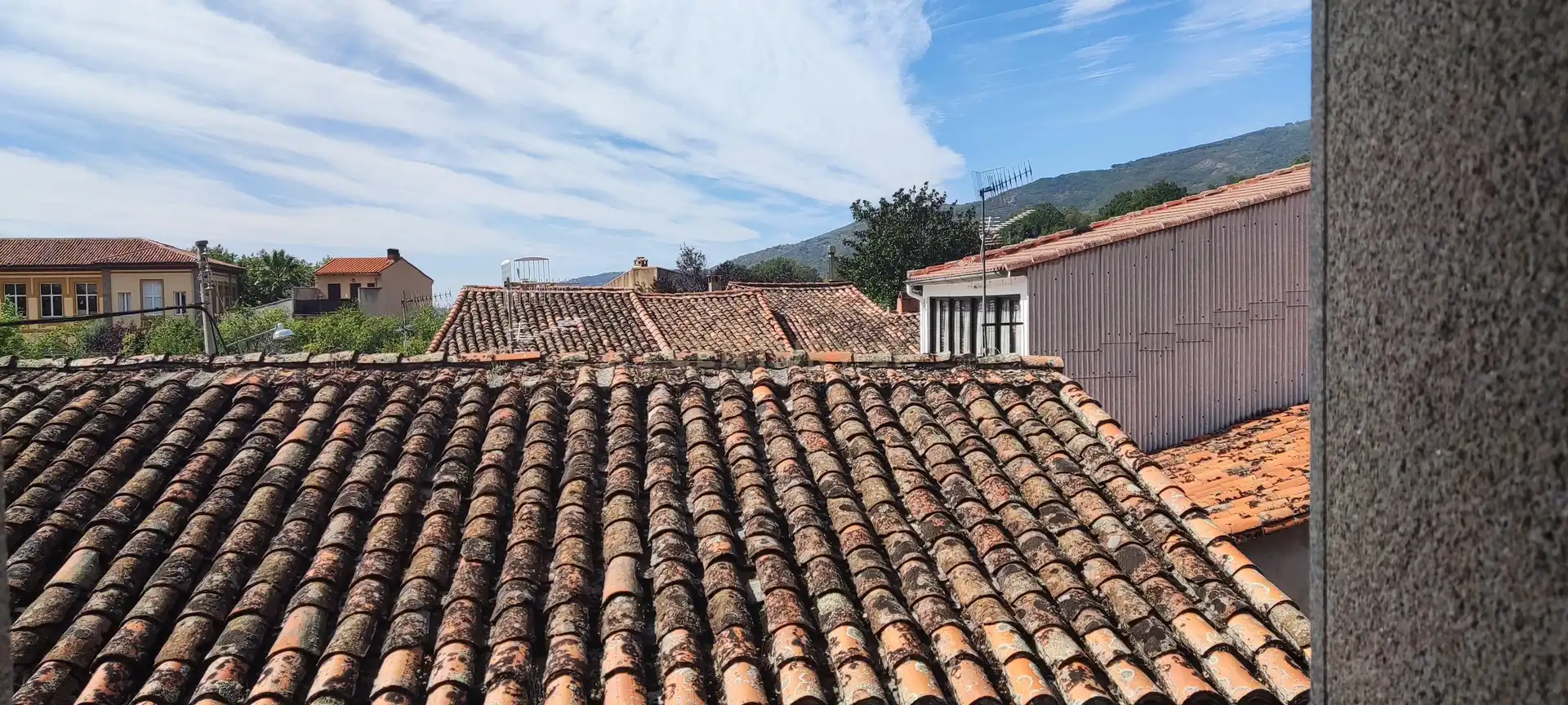 Exterior view of Houses for sale in Baños de Montemayor  with Air Conditioner, Balcony and Alarm