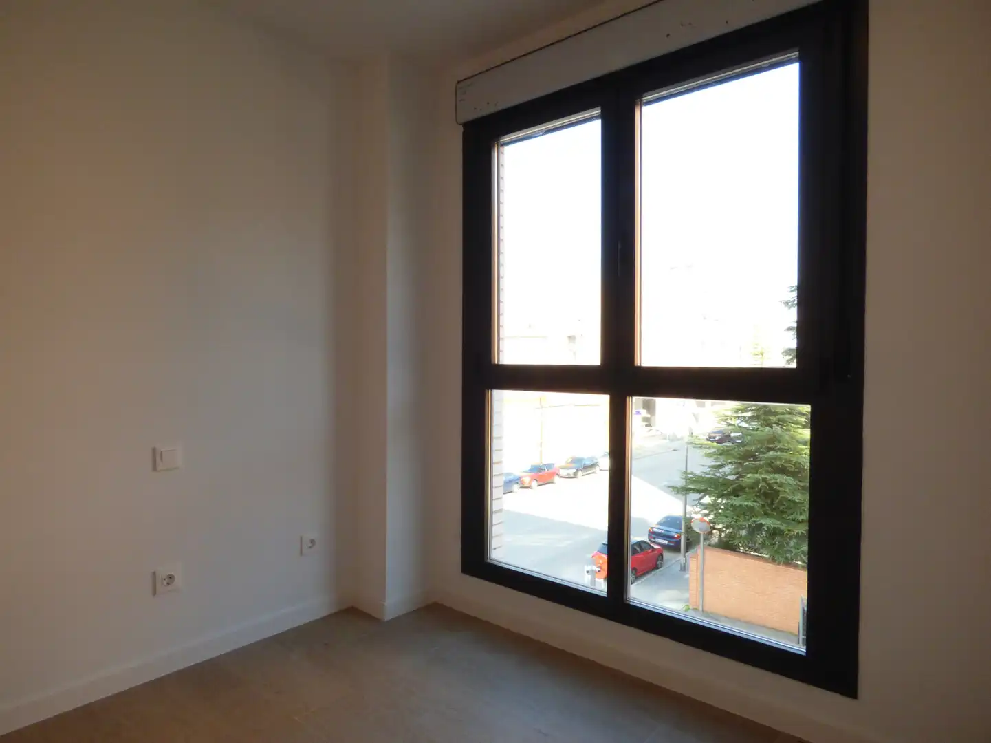 Bedroom of Flat for rent in Madrid  with Air Conditioner, Heating and Private garden