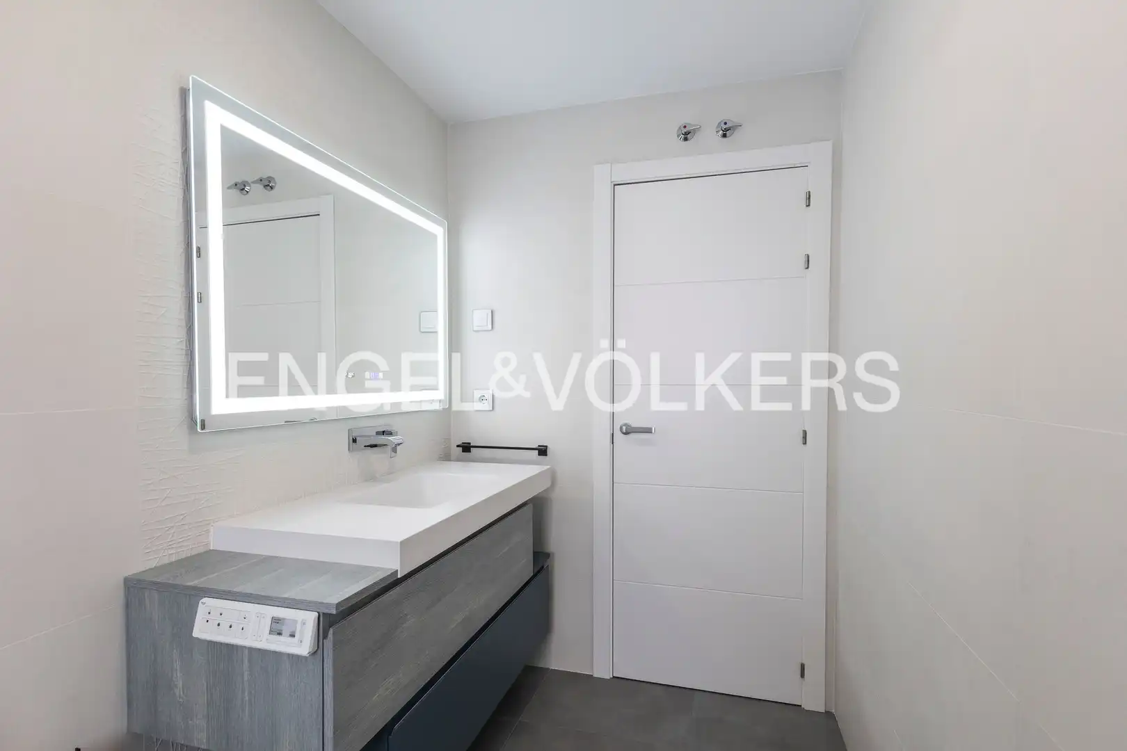 Casa o xalet de lloguer a Valdebebas - Valdefuentes