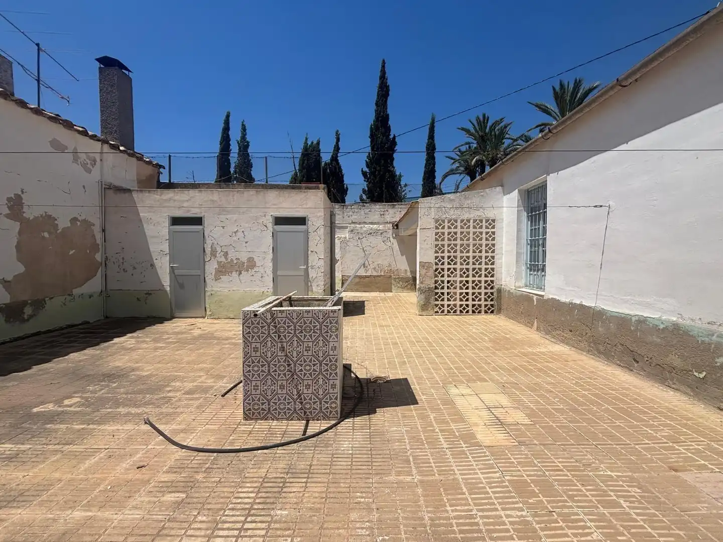 Exterior view of Houses for sale in Elche / Elx