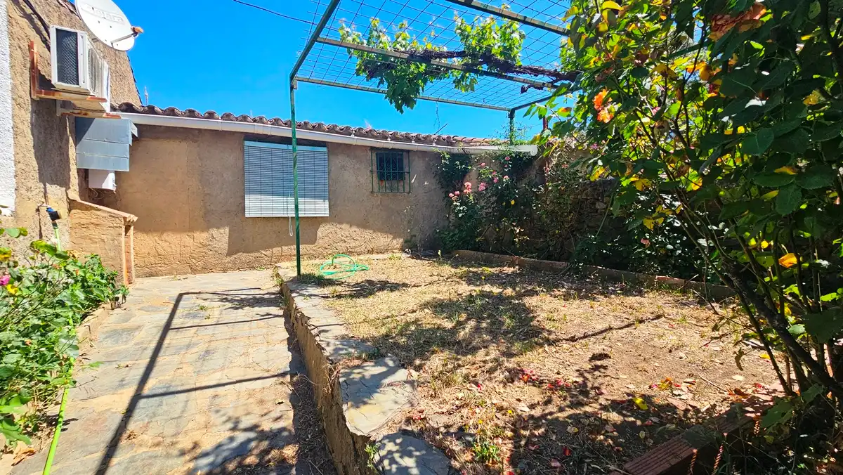 Jardín de Casa o chalet en venta en Higuera de la Sierra con Aire acondicionado, Jardín privado y Terraza