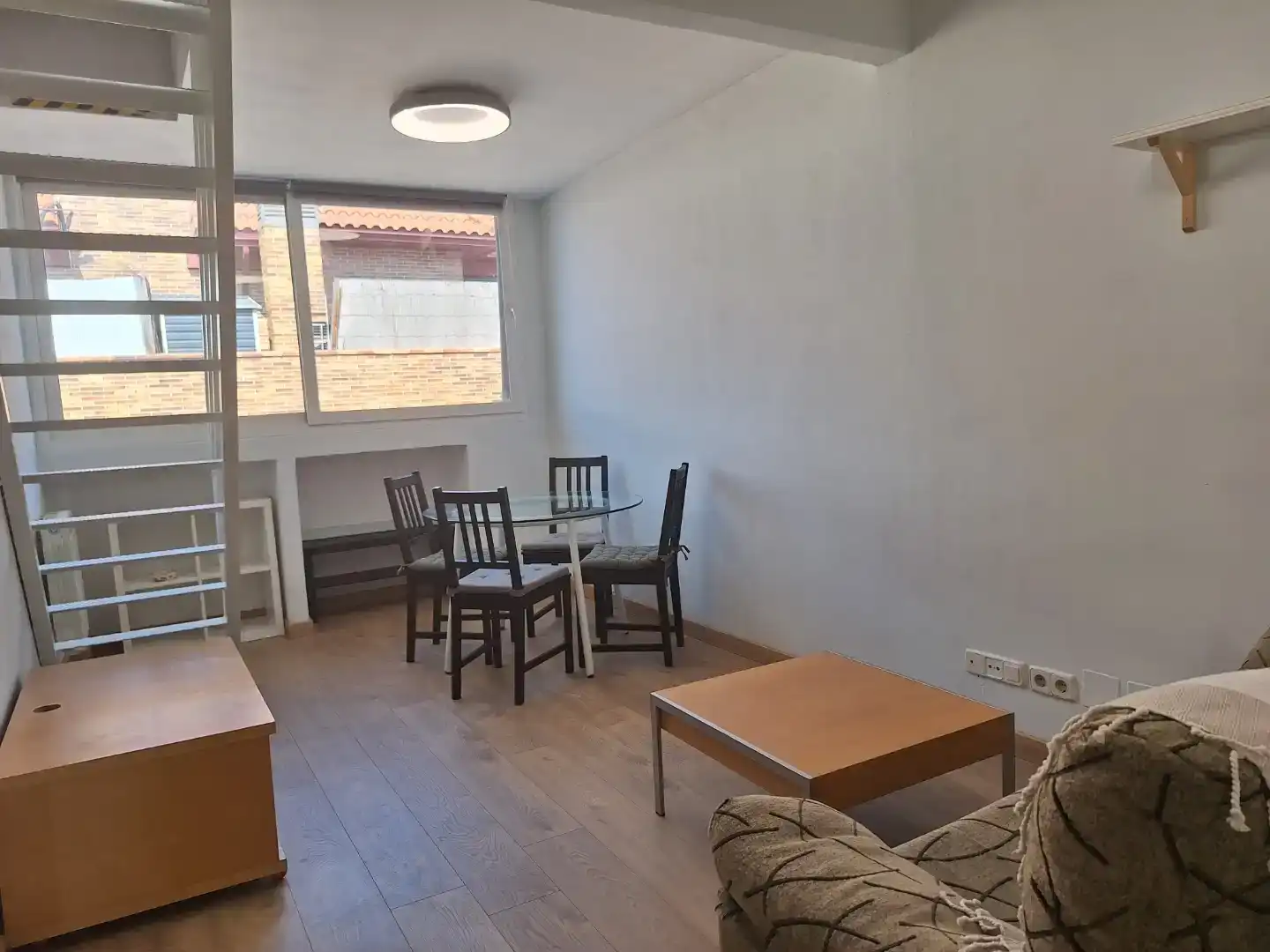Wohnzimmer von Wohnung zur Miete in  Madrid Capital mit Klimaanlage