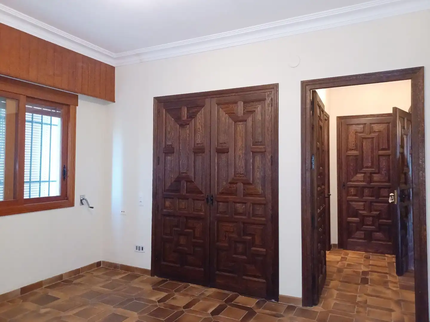 Houses for sale in Albaida  with Storage room and Swimming Pool