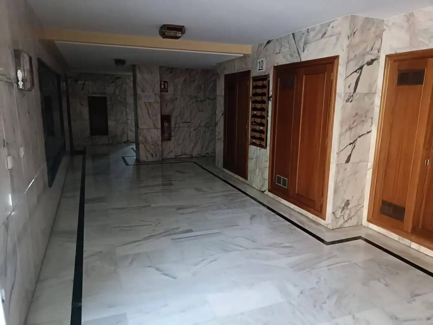 Wohnung zur Miete in Granada mit Heizung, Privatgarten und Terrasse
