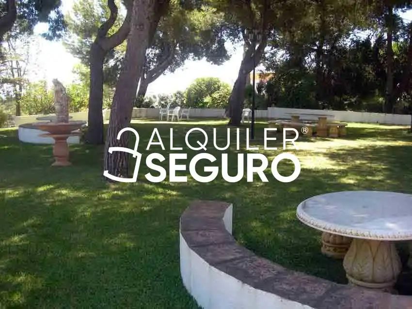 Garden of Flat for rent in Torremolinos  with Air Conditioner, Swimming Pool and Furnished