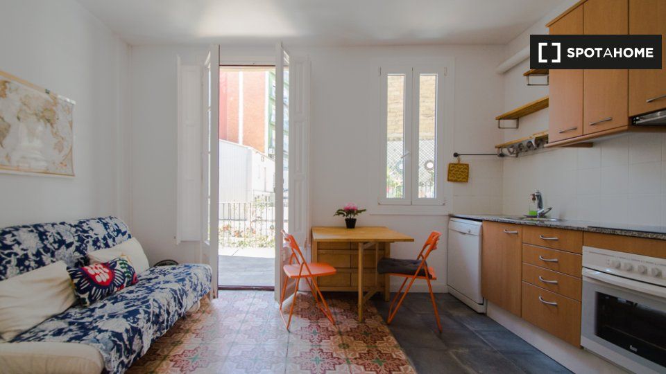 Flat to rent in El Poble Sec - Parc de Montjuïc