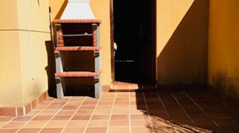 Foto 3 von Einfamilien-Reihenhaus zum Verkauf in Valverde de la Virgen, León