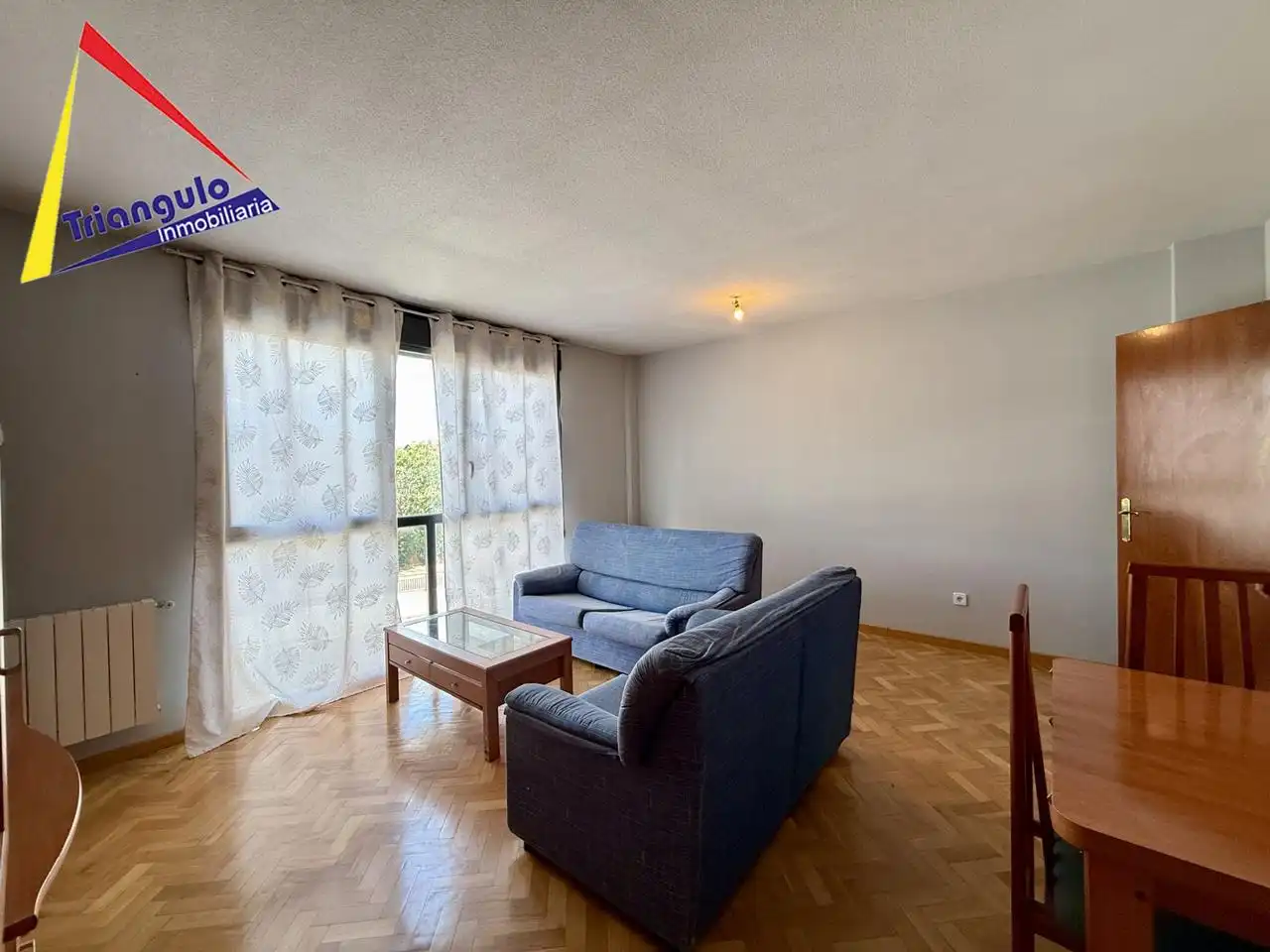 Wohnzimmer von Wohnung zur Miete in La Lastrilla  mit Heizung und Möbliert