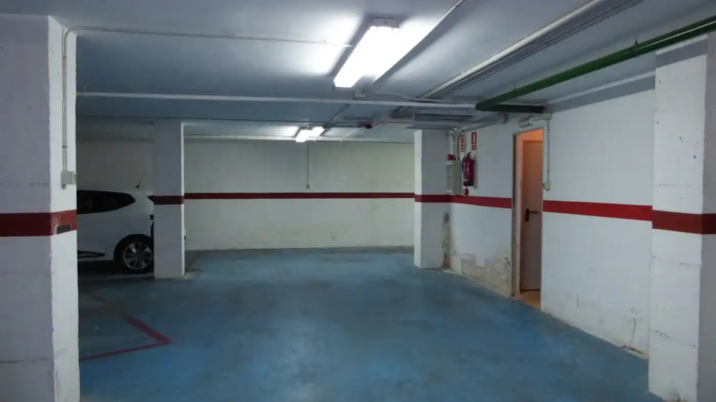 Garaje de alquiler en Calle PERIS MENCHETA, 29, Barrio de Benimaclet