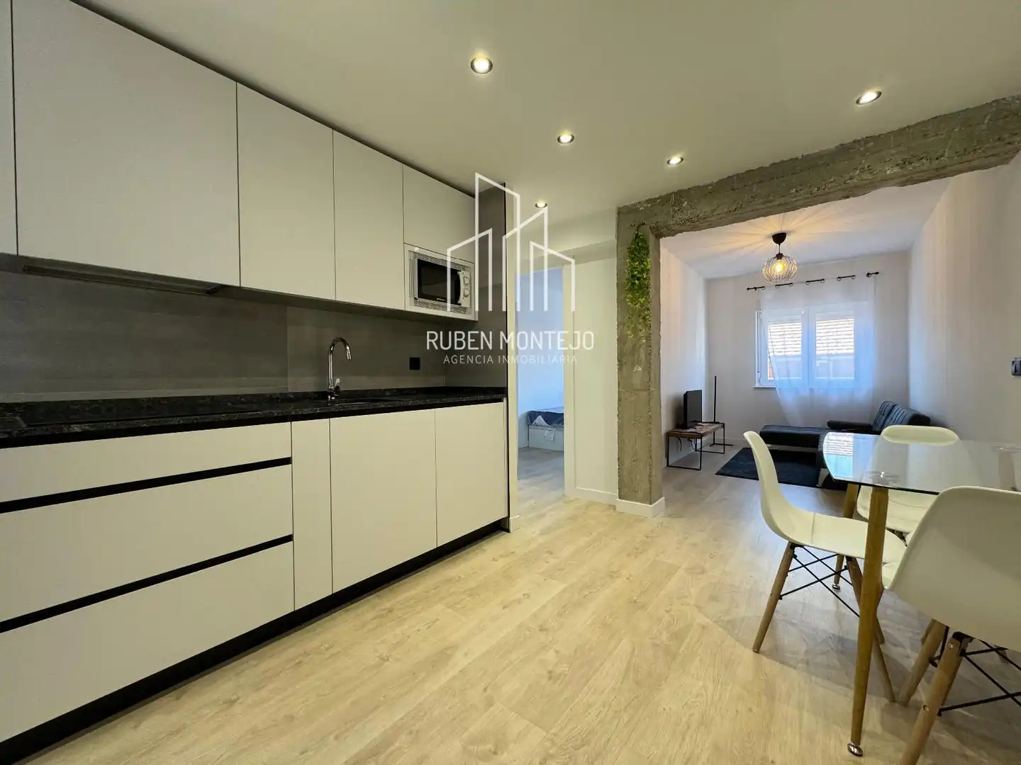 Flat for rent in Gomez Arias, Vidal