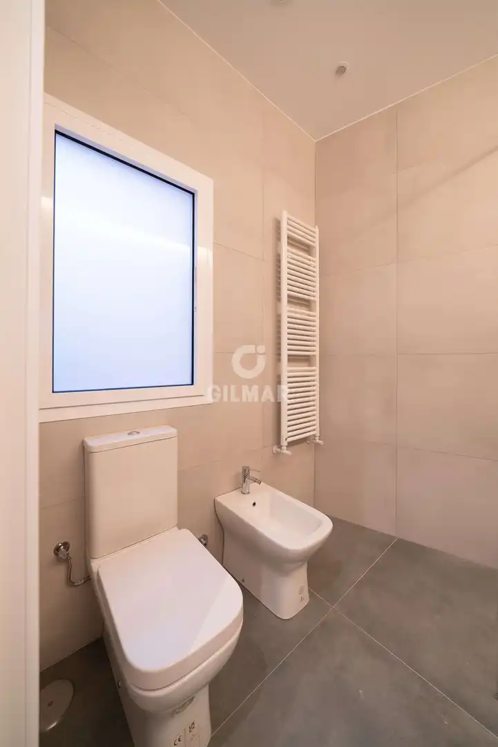 Baño de Piso en venta en Madrid con Calefacción