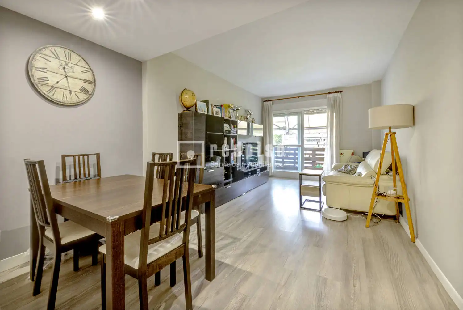 Exterior view of Flat for sale in Las Rozas de Madrid  with Air Conditioner, Heating and Private garden
