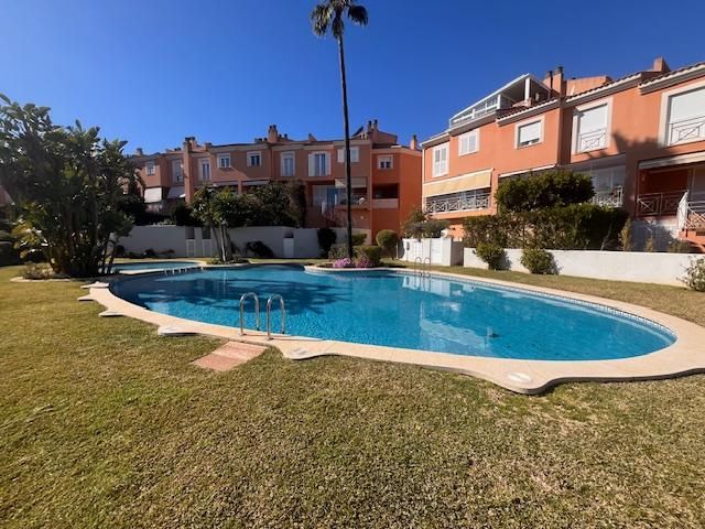 Swimming pool of House or chalet for rent in  Palma de Mallorca  with Air Conditioner, Private garden and Swimming Pool