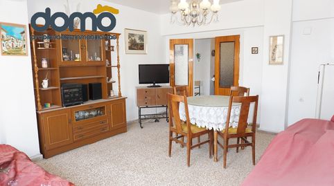 Foto 3 de Piso en venta en Avenida de Cabo de Gata, 136, Ciudad Jardín - Tagarete - El Zapillo, Almería Capital