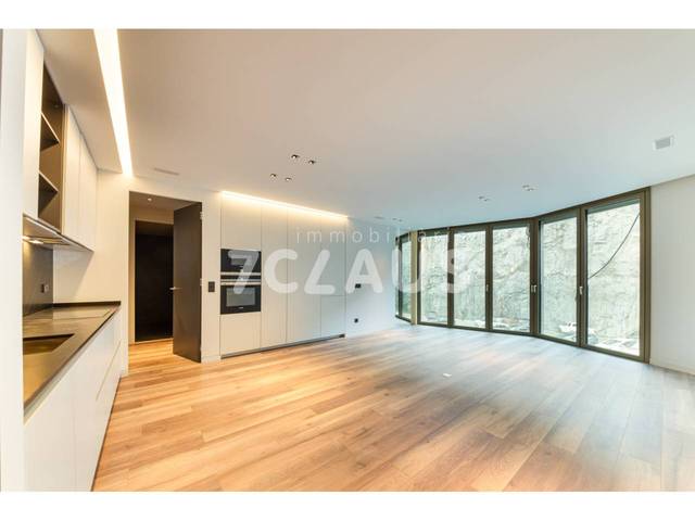 Piso en Venta en Avenida Meritxell en Centro