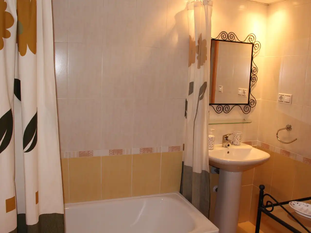 Baño de Piso de alquiler en San Blas