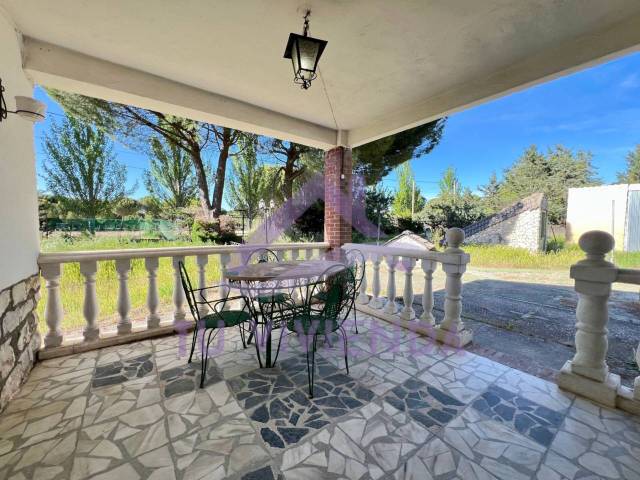 Casa-chalet en Venta en DEHESA en Valdestillas