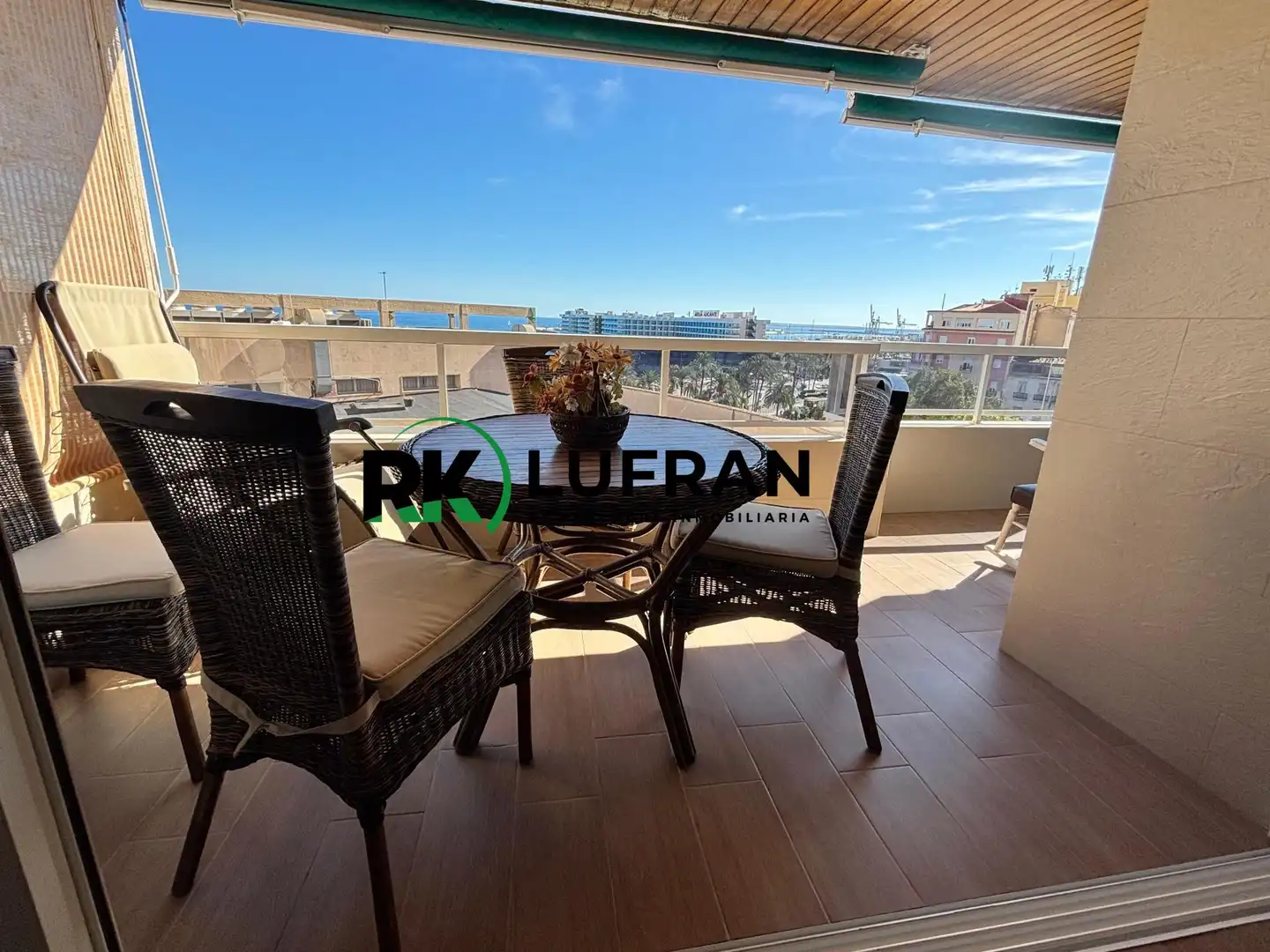 Terrasse von Wohnung zur Miete in Alicante / Alacant mit Klimaanlage, Heizung und Terrasse