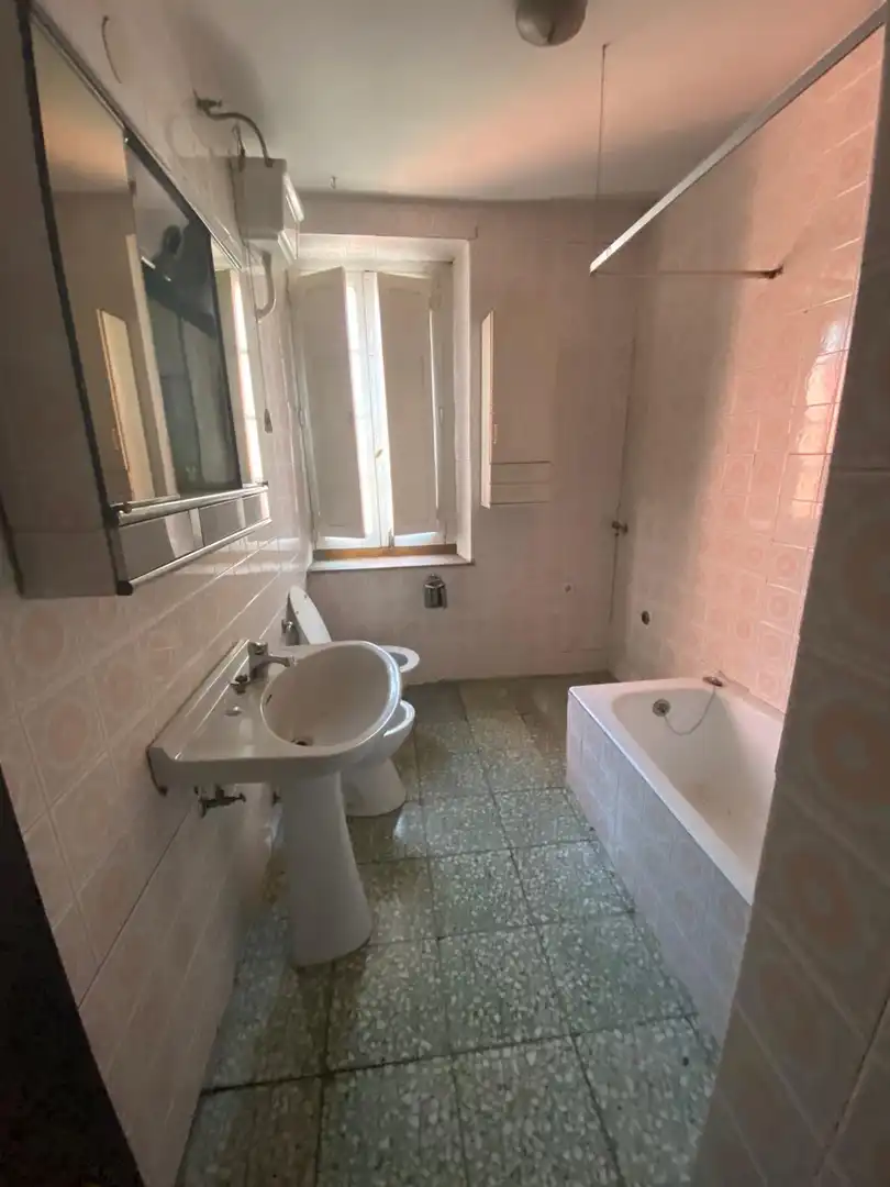 Bathroom of Buildings for sale in San Martín del Rey Aurelio