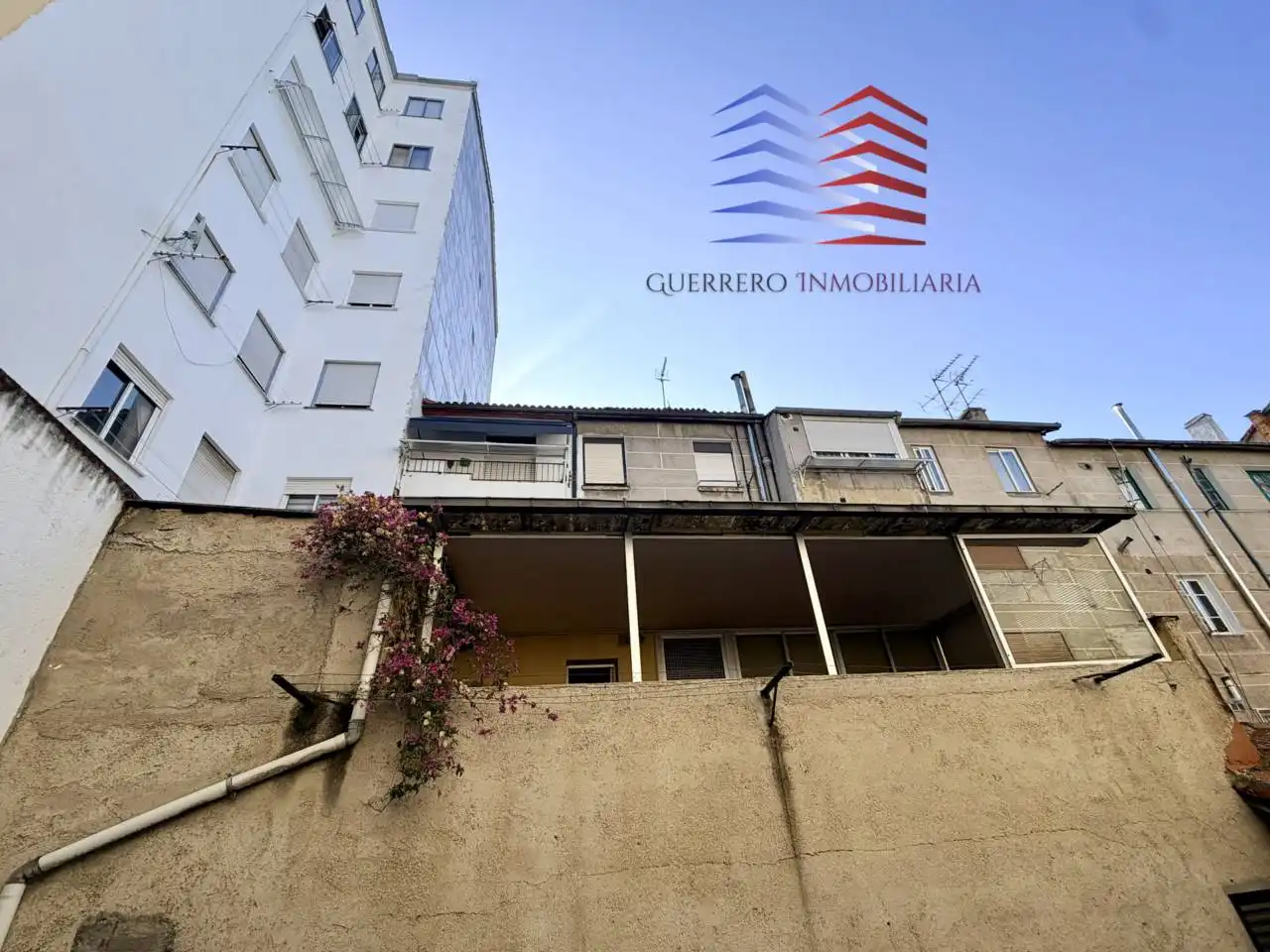 Vista exterior de Piso en venta en Ourense Capital  con Terraza, Trastero y Balcón