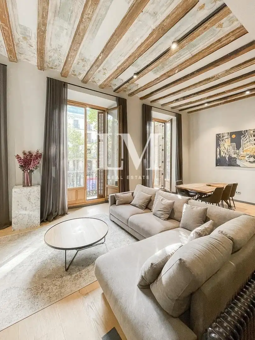 Vista exterior de Apartament de lloguer en Barcelona amb Aire condicionat, Calefacció i Moblat