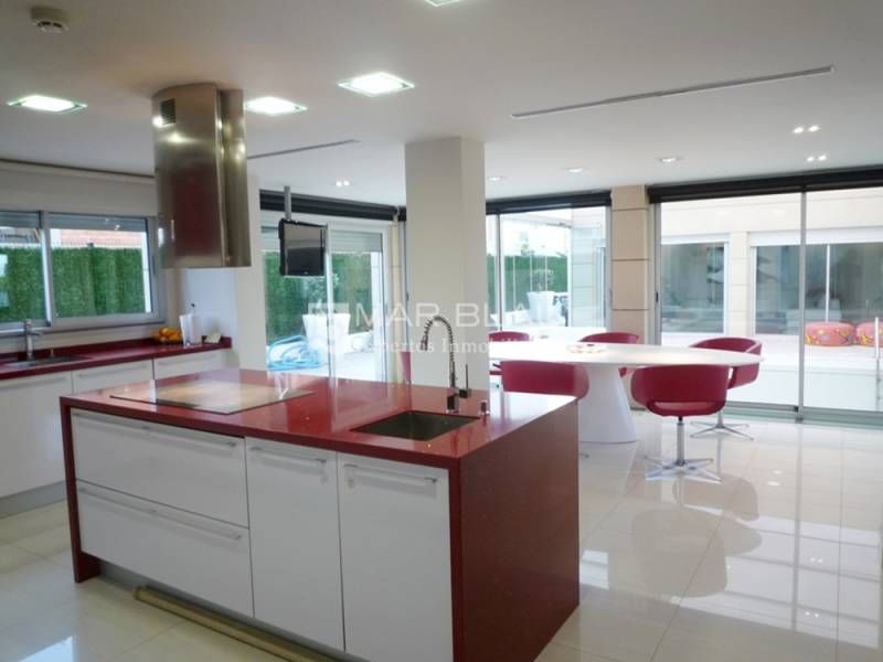 Cocina de Casa o chalet en venta en Gandia con Aire acondicionado, Calefacción y Terraza