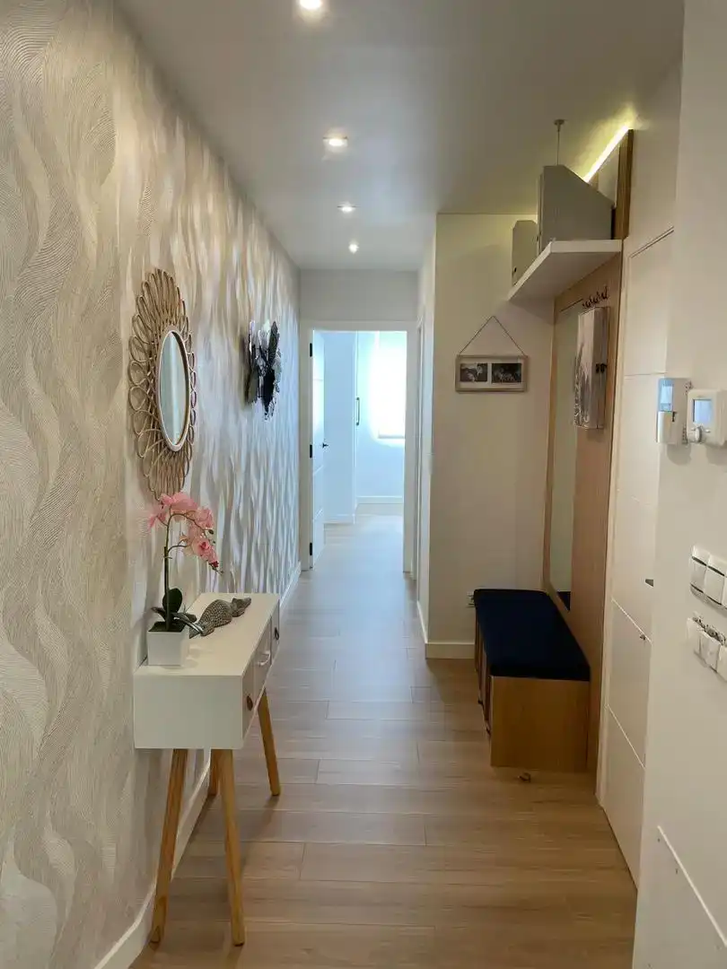 Wohnung zur Miete in Mugardos mit Parkett, Abstellraum und Möbliert