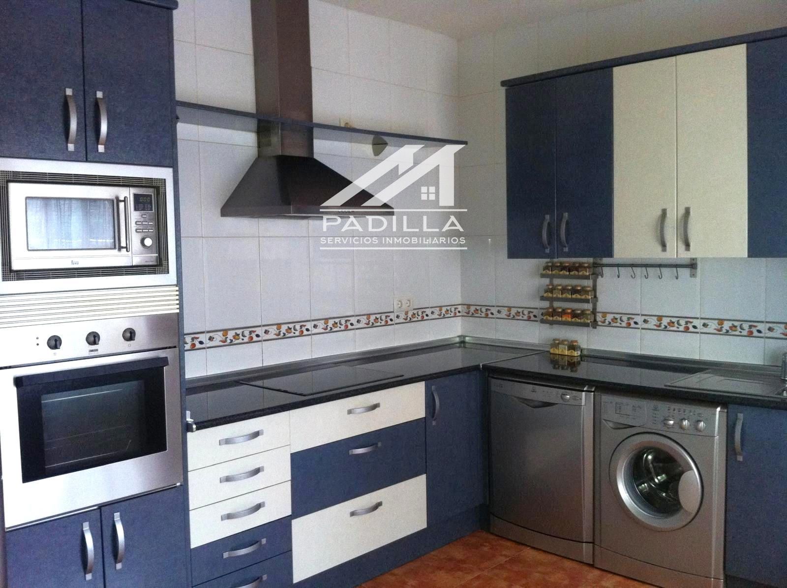 Kitchen of Single-family semi-detached for sale in Carmena  with Heating