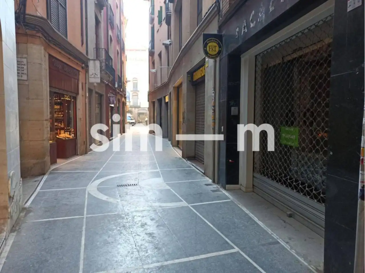 Locale commerciale in affitto a Calle ARGENTERS 18, imagen 2