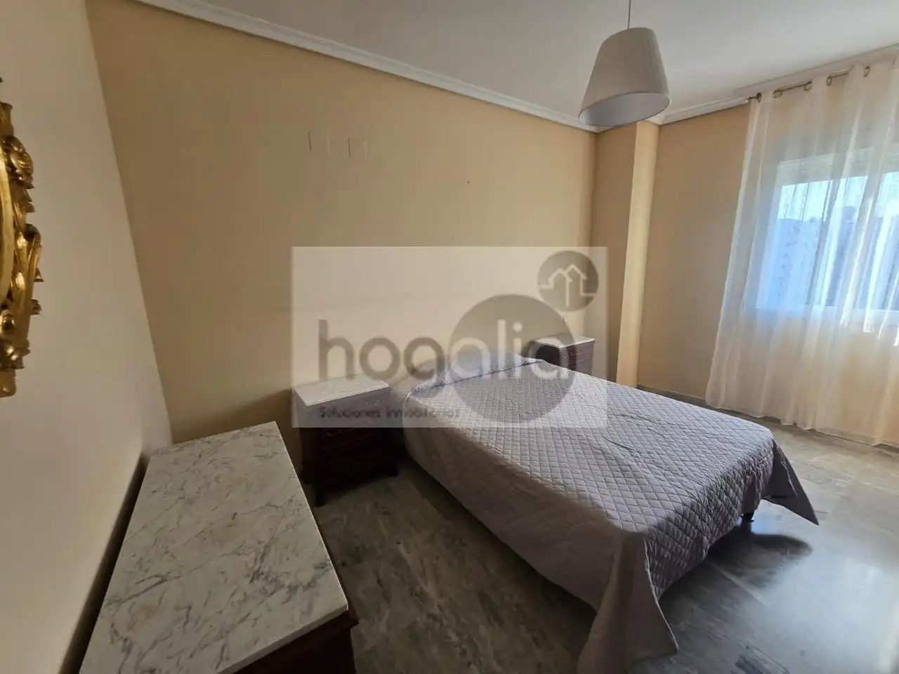 Bedroom of Flat for rent in Sevilla  with Air Conditioner, Terrace and Swimming Pool