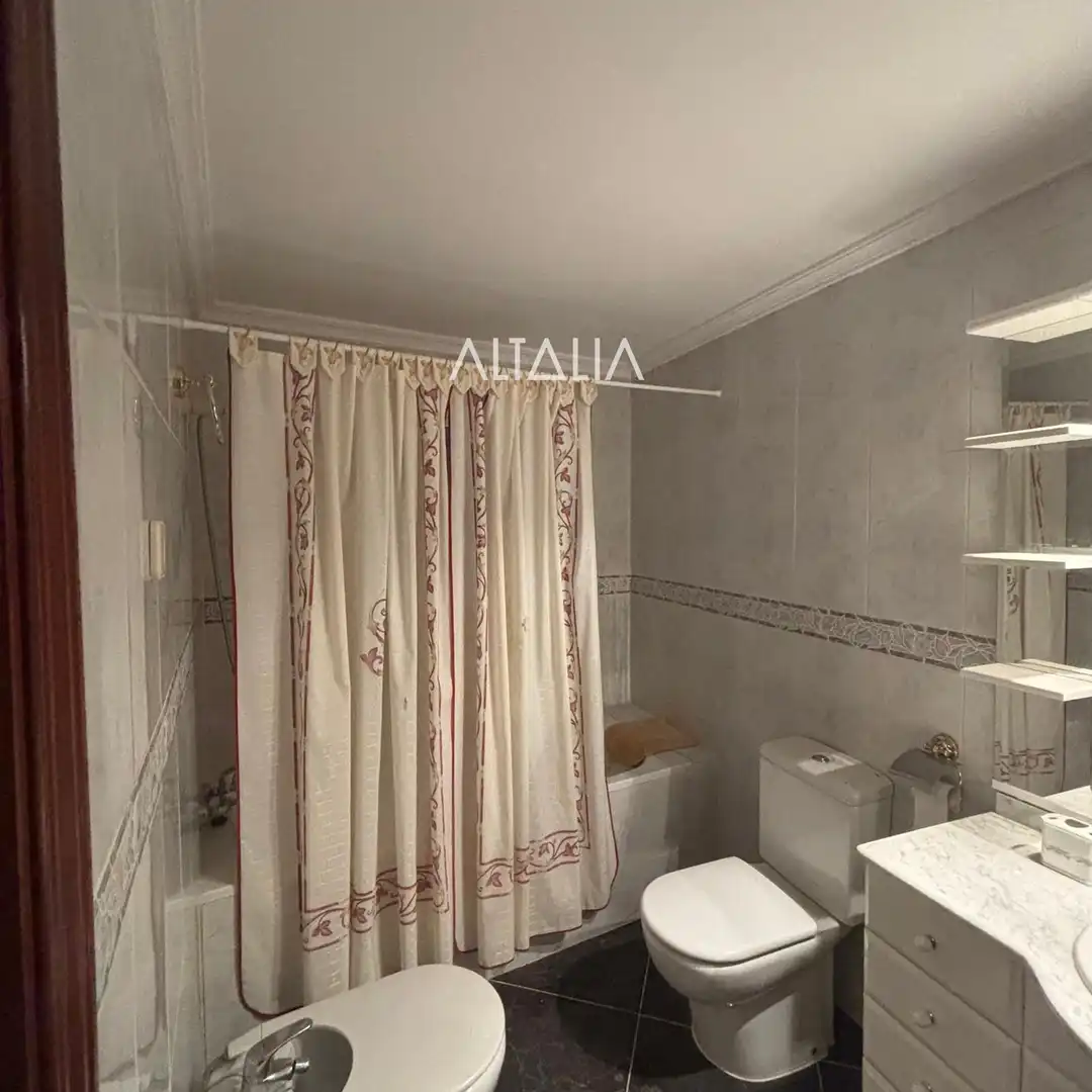 Baño de Casa o chalet en venta en Castejón (Cuenca) con Calefacción y Terraza