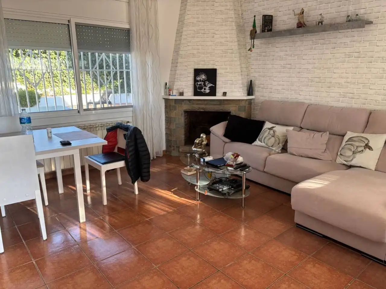 Sala d'estar de Casa o xalet en venda en Fogars de la Selva amb Calefacció, Jardí privat i Terrassa