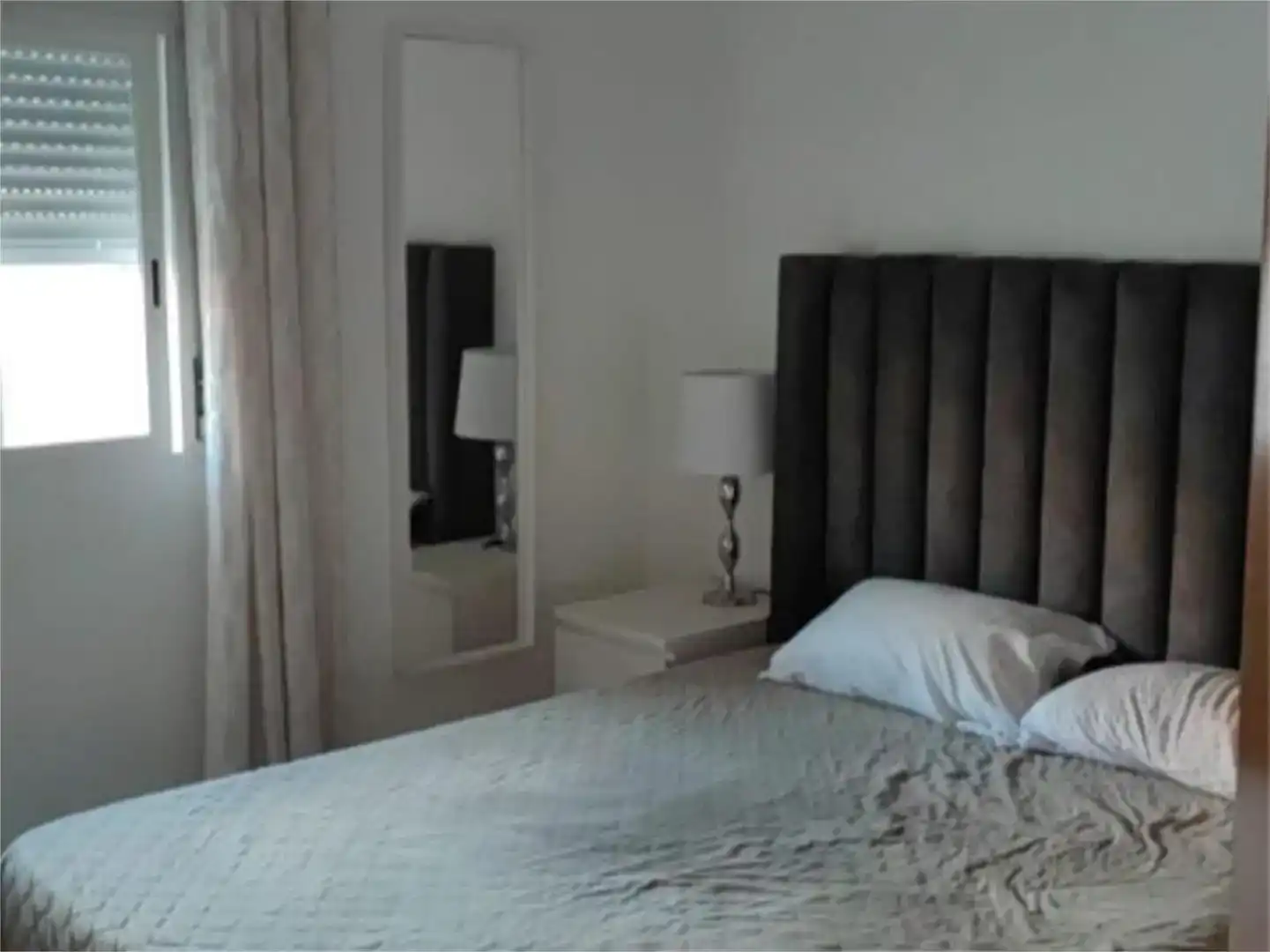 Habitación de Piso en venta en Parla con Aire acondicionado