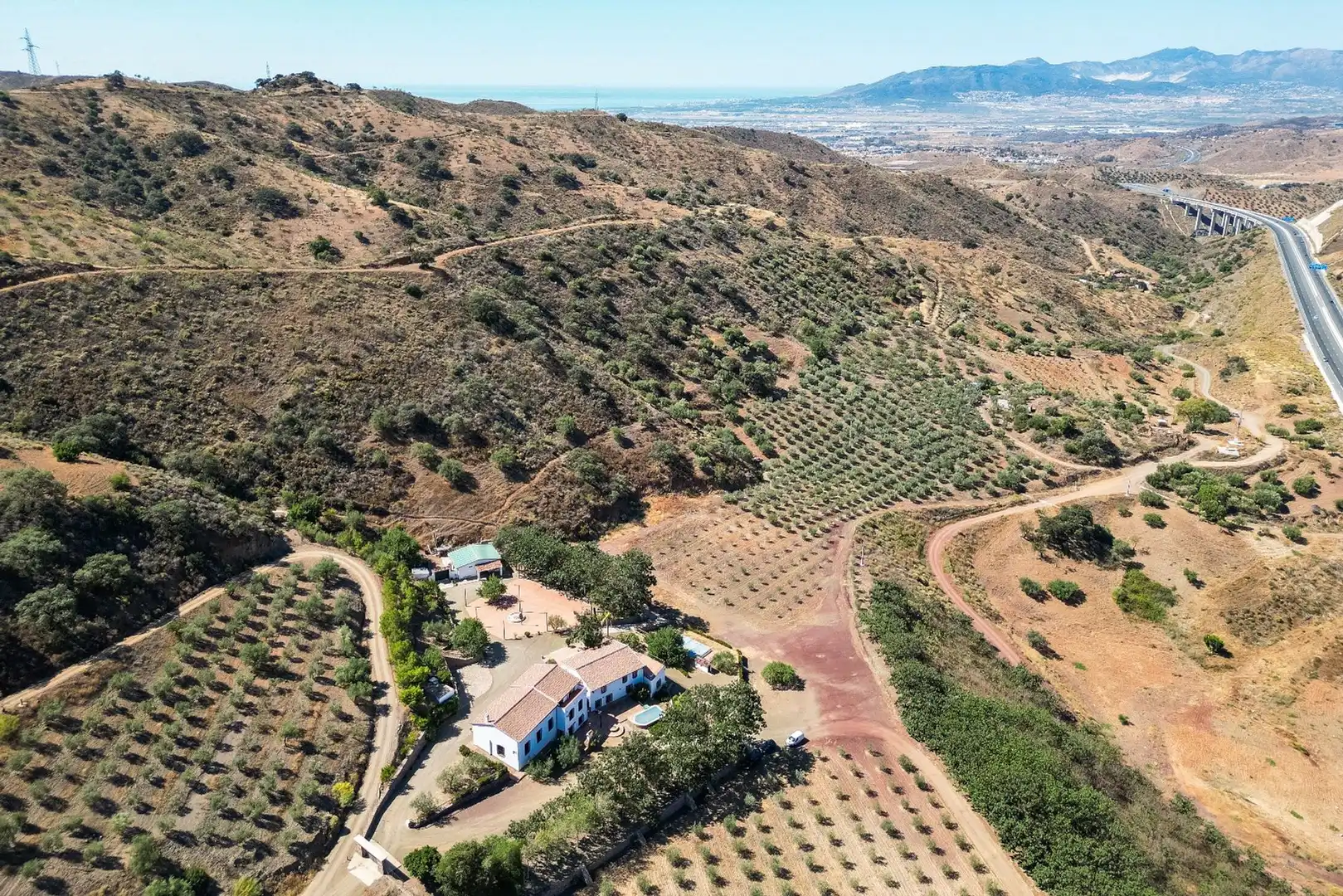Vista exterior de Finca rústica en venda en Málaga amb Terrassa
