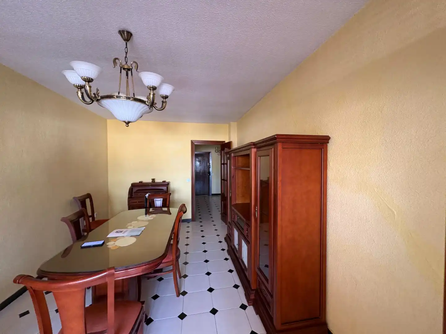 Esszimmer von Wohnung zur Miete in Sur