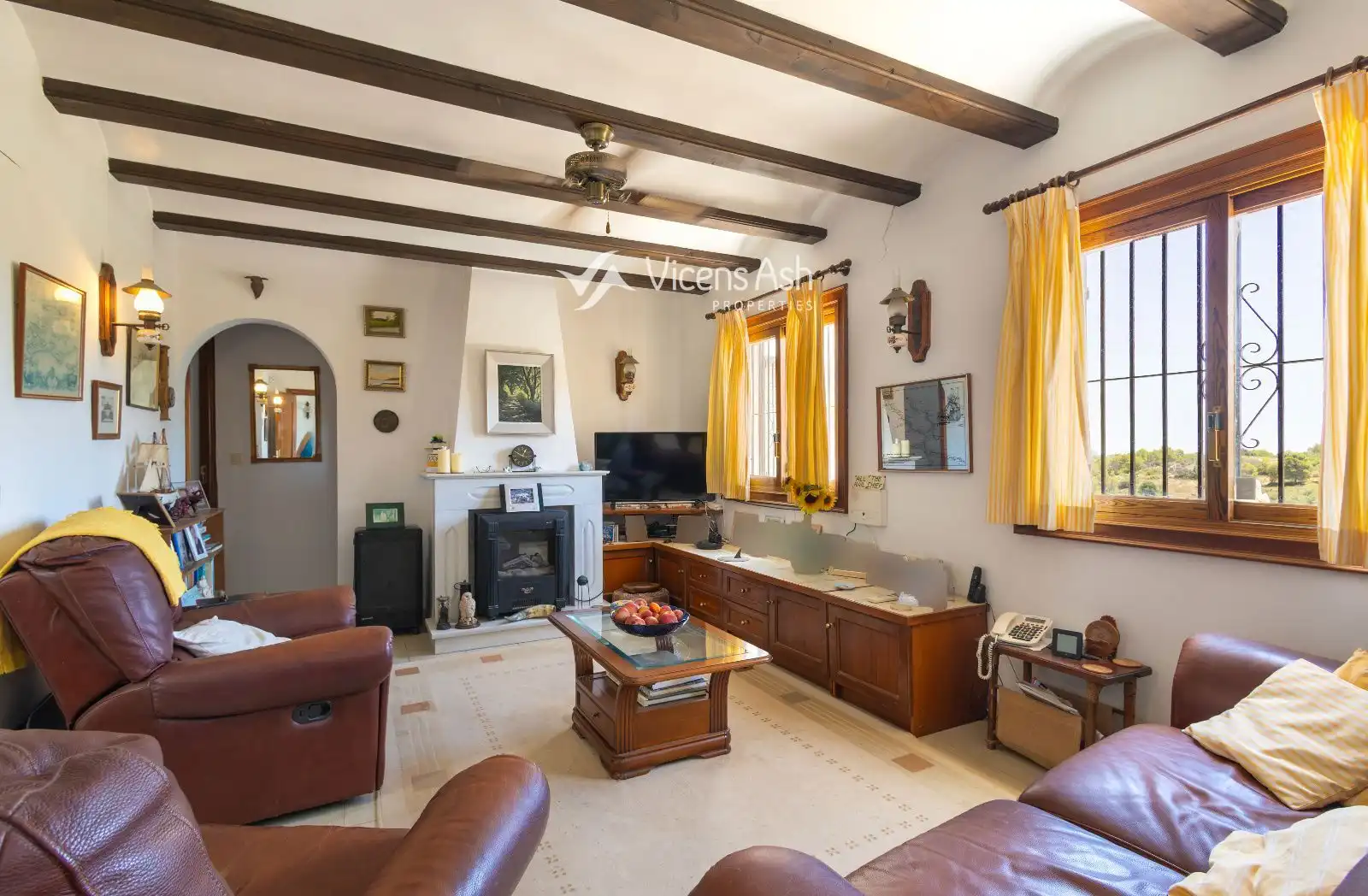 Living room of Houses for sale in Gata de Gorgos  with Air Conditioner, Heating and Storage room