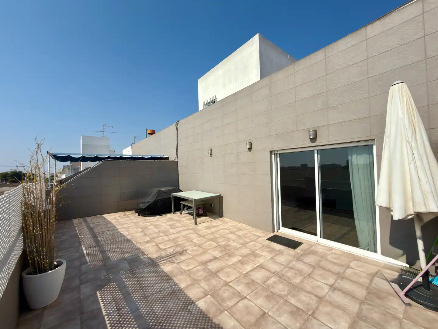 Terraza de Ático en venta en Benetússer con Aire acondicionado, Terraza y Trastero