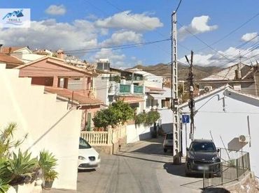 House for sale in Calle Granate