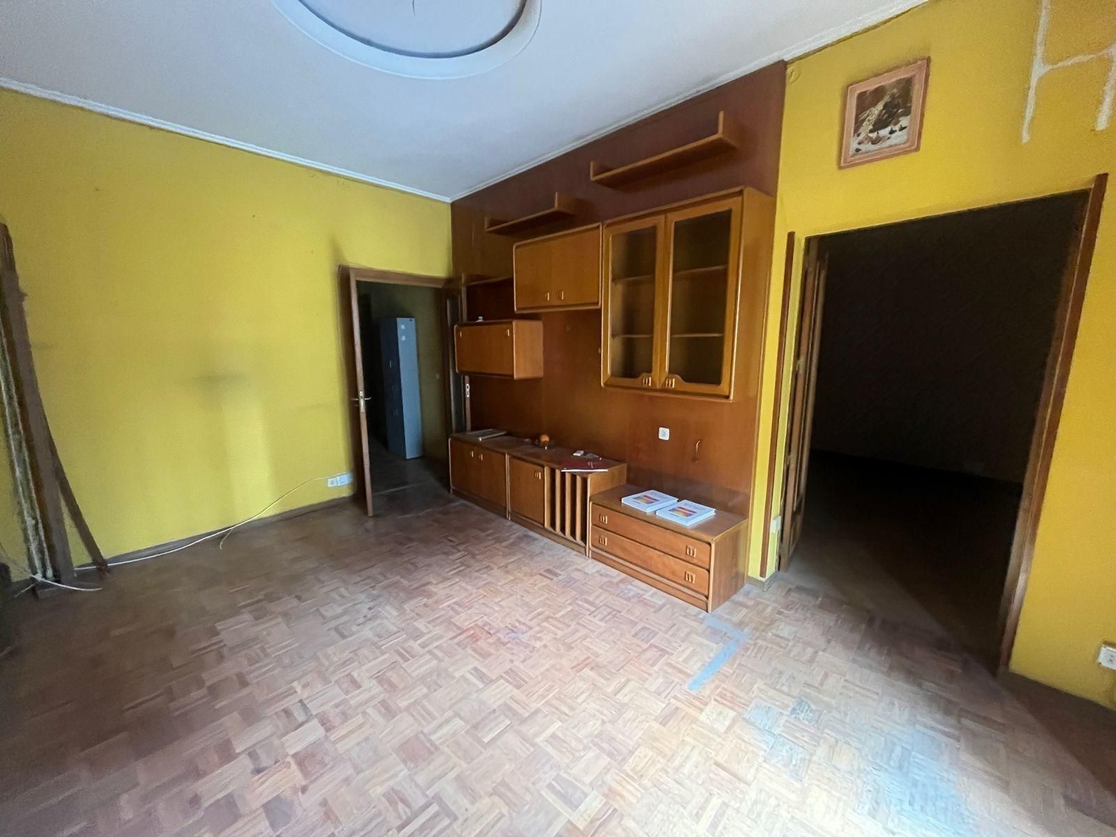 Kitchen of Building for sale in Cáceres Capital