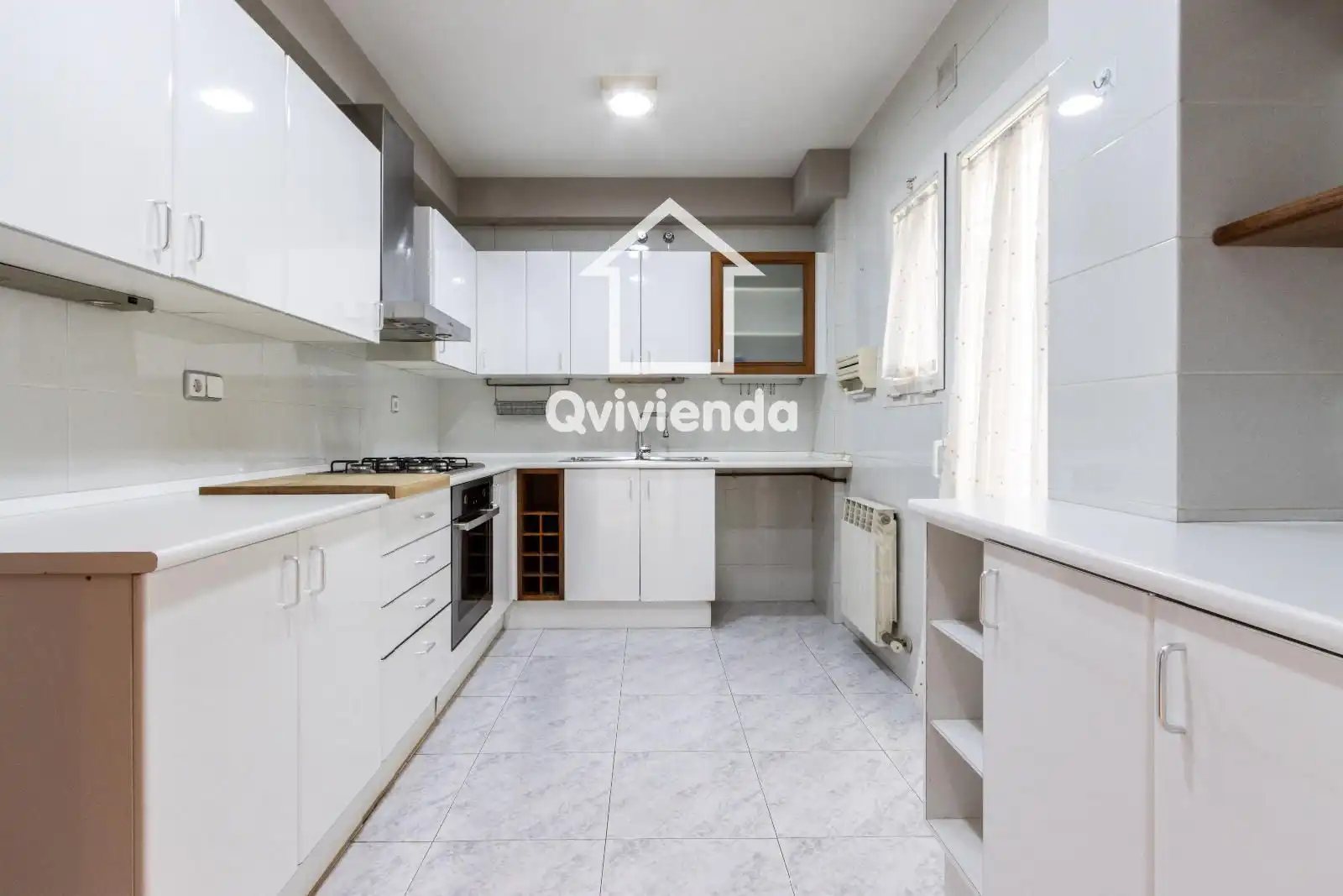 Cuina de Pis en venda en Parets del Vallès amb Aire condicionat i Terrassa